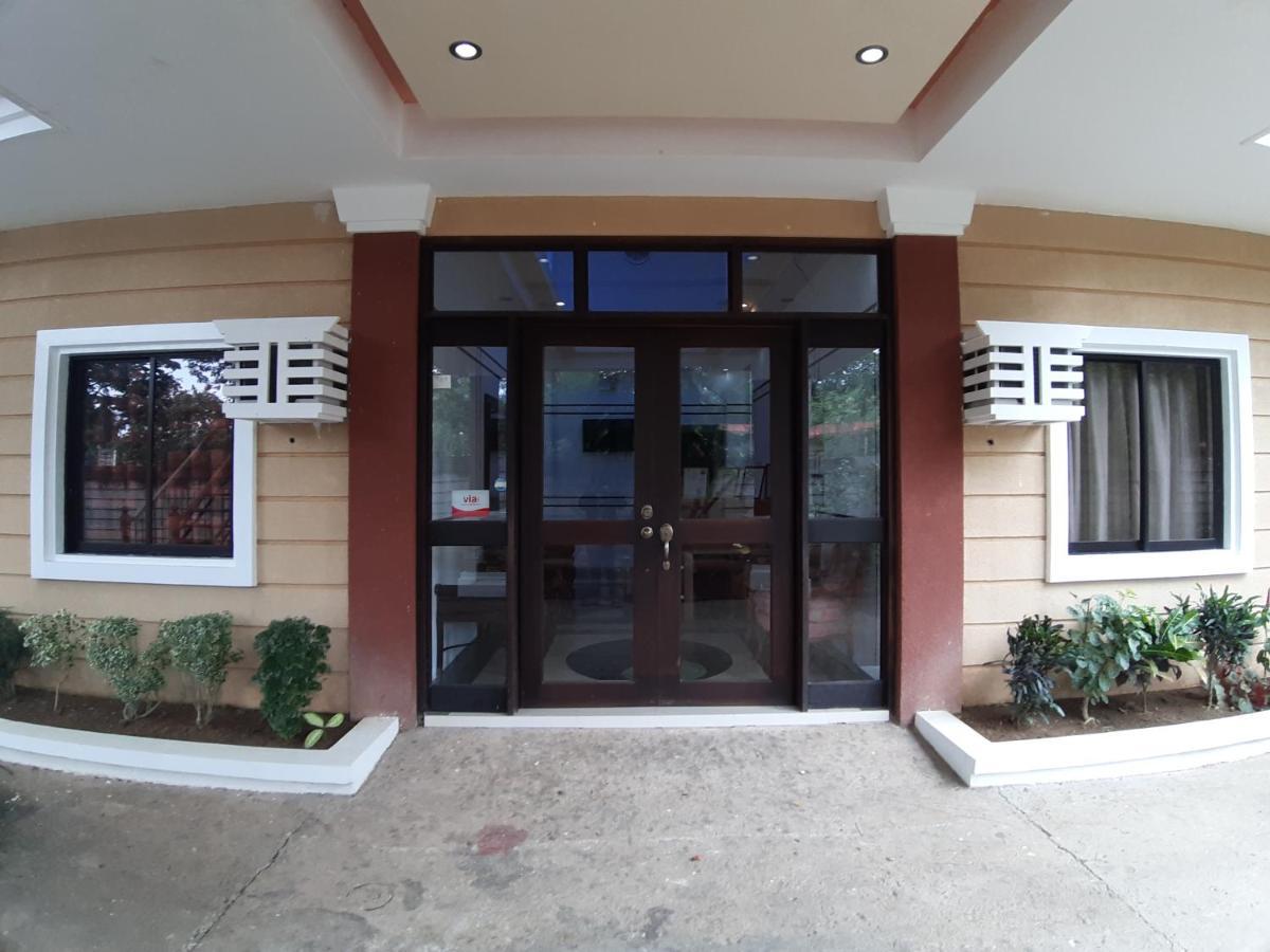Cecilia'S Inn Puerto Princesa Exterior photo